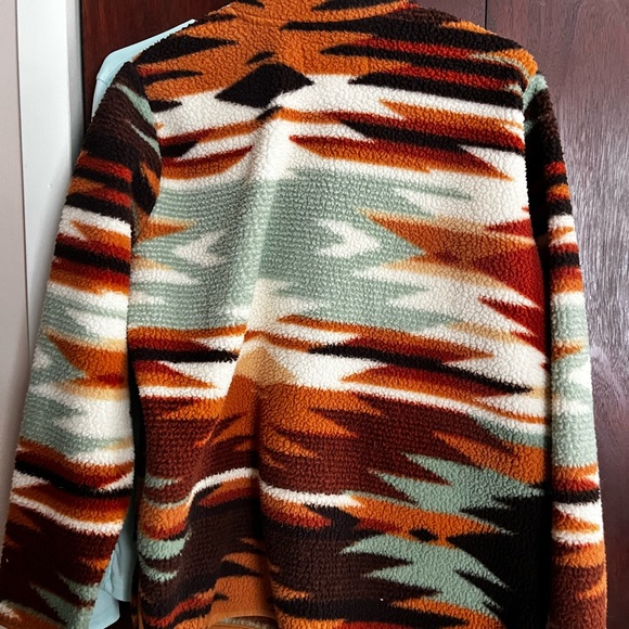 Wrangler Brown and Orange Fleece Pullover - Picture 3 of 3